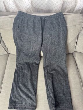adidas Men's Dark Gray Heather Sweatpants Joggers